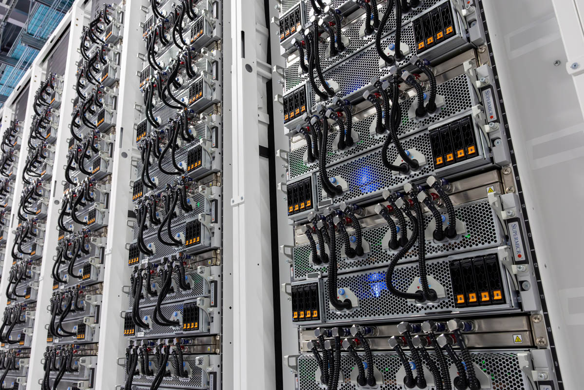 AI's Hidden Chokepoint: Switch Buffer Architecture